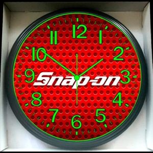 Snap-on Tool Garage Shop Glow In The Dark Wall Clock New!